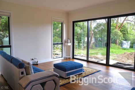Property photo of 2/137 Power Avenue Chadstone VIC 3148