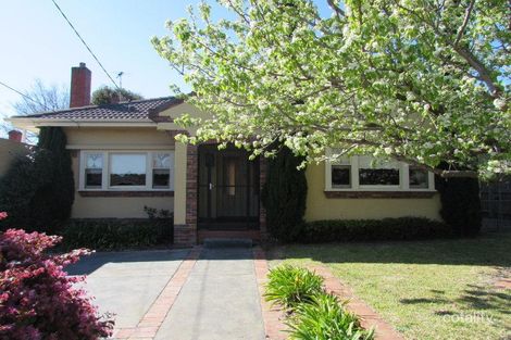Property photo of 4 Elm Grove McKinnon VIC 3204