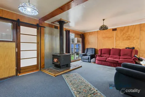 Property photo of 3 John Street Rosebery TAS 7470