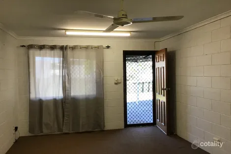 3/19 BIDEFORD ST, TORQUAY, QLD 4655