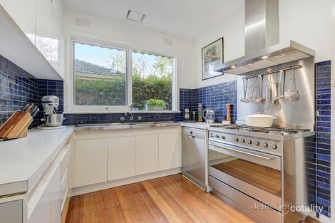 Property photo of 3 Whalley Court Doncaster East VIC 3109