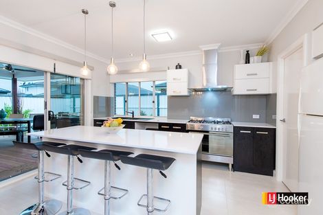 Property photo of 24 Burringoa Crescent Colebee NSW 2761