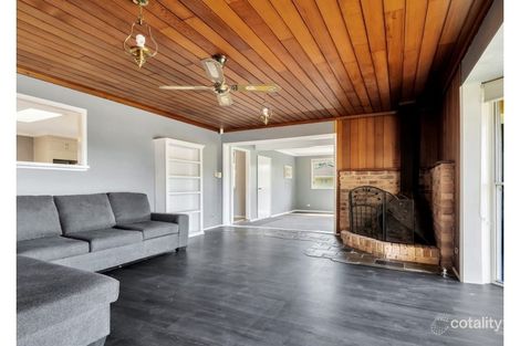 Property photo of 88 Shannon Parade Berkeley Vale NSW 2261