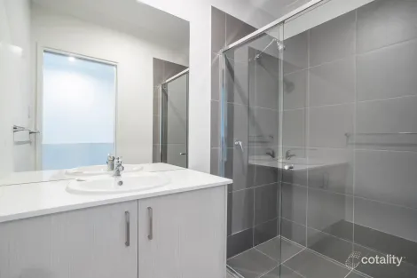 Property photo of 26 Burnet Circuit Baringa QLD 4551