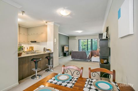 Property photo of 19/2 Geraldton Drive Varsity Lakes QLD 4227