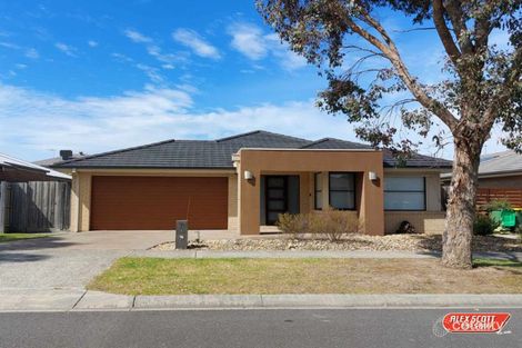 52 Peridot Ave, Officer, VIC 3809