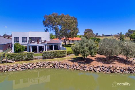 Property photo of 8 The Grange Hillvue NSW 2340