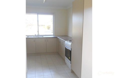 1/8 Prokuda Cl, Goodna, QLD 4300