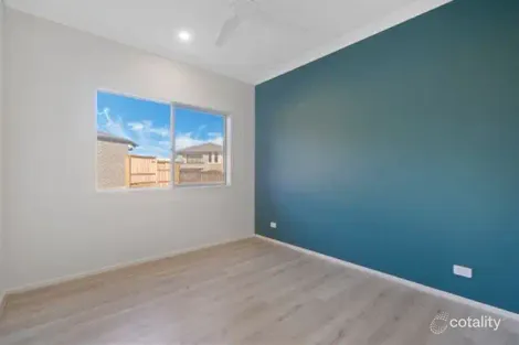 Property photo of 1 Levity Way Ripley QLD 4306