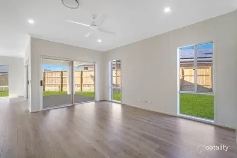 Property photo of 1 Levity Way Ripley QLD 4306