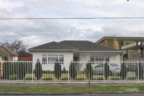 3 Surrey Cres, Oakleigh East, VIC 3166