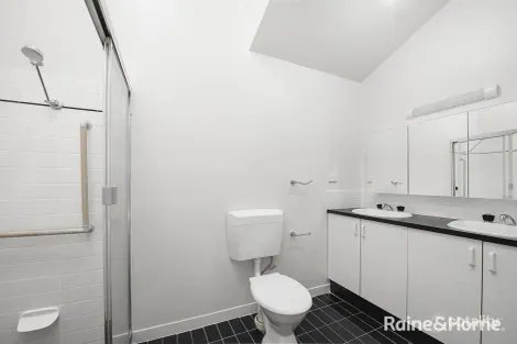 Property photo of 10 Melanie Close Jewells NSW 2280