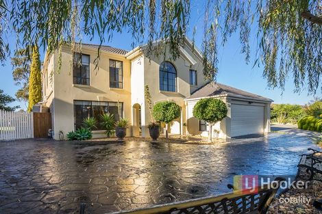 51 Carruthers Dr, Hoppers Crossing, VIC 3029