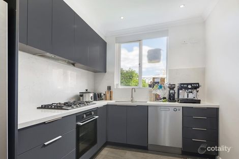 Property photo of 2/1021 Toorak Road Camberwell VIC 3124