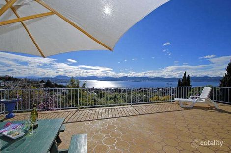 315 Churchill Ave, Sandy Bay, TAS 7005