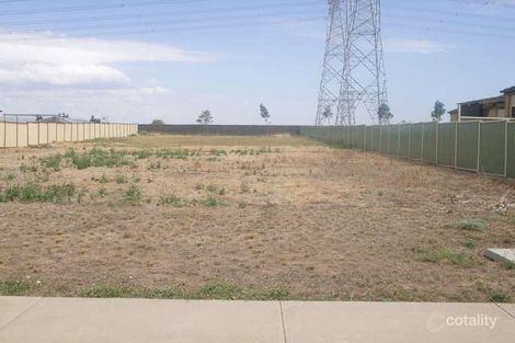 Property photo of 11 Salisbury Court Hillside VIC 3037