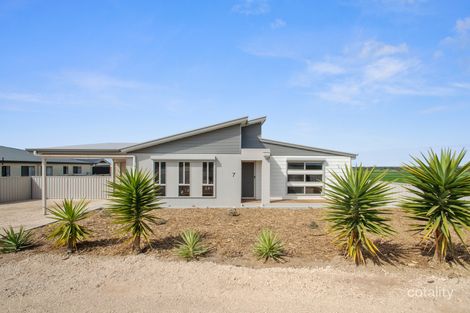 Property photo of 7 Mariner Court Point Turton SA 5575