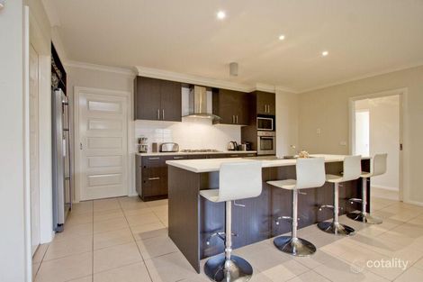 Property photo of 18 Sky Way Carrum Downs VIC 3201