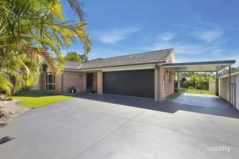 Property photo of 5 Karri Close Hamlyn Terrace NSW 2259