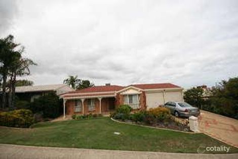 40 Lerunna Ave, Hallett Cove, SA 5158