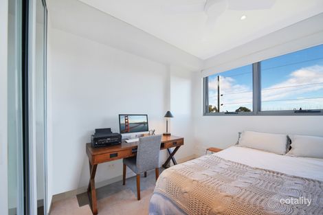 Property photo of 404/1-3 Pretoria Parade Hornsby NSW 2077