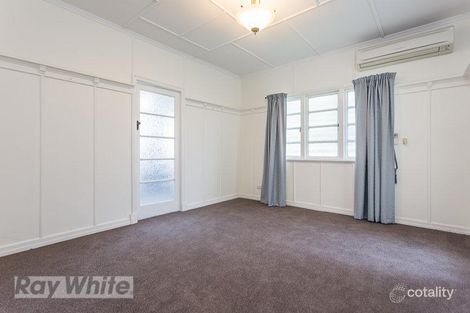 Property photo of 27 Bennetts Road Camp Hill QLD 4152