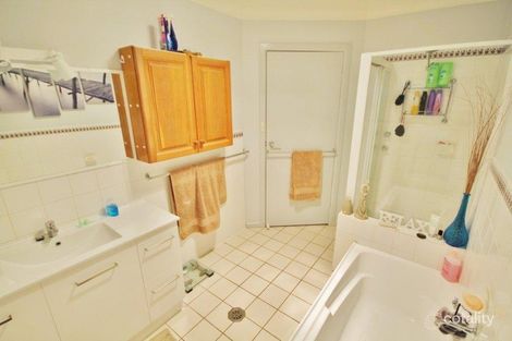 Property photo of 5 Twynam Court Young NSW 2594