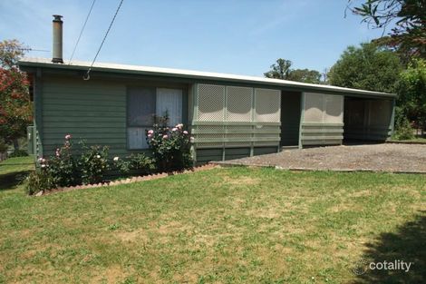 21 De Lancey Rd, Wandin North, VIC 3139
