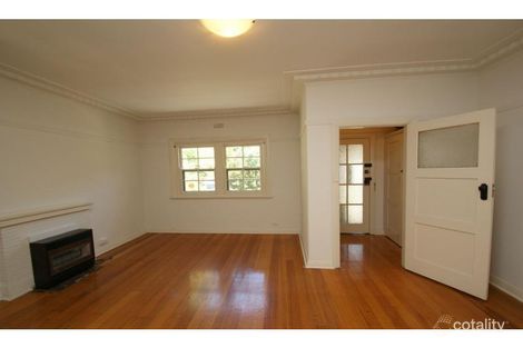 Property photo of 2/30 Fitzroy Street St Kilda VIC 3182