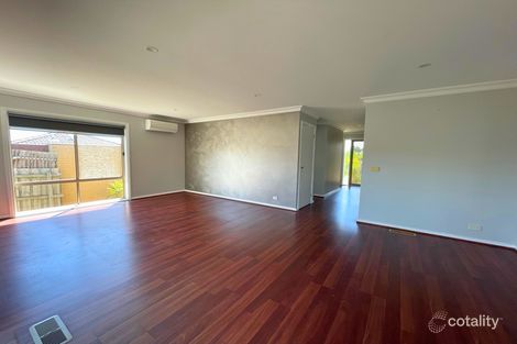 Property photo of 8/284 Pound Road Hampton Park VIC 3976