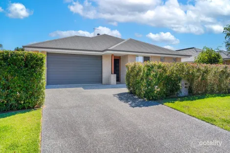 25 Pretoria Pde, Harrington, NSW 2427