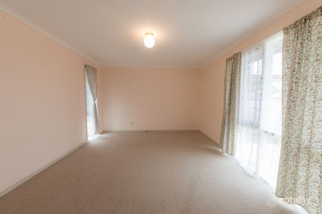 Property photo of 13 Oslo Crescent Hackham West SA 5163