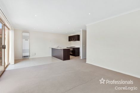 Property photo of 7 Clematis Crescent Manor Lakes VIC 3024