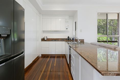 Property photo of 7 Desert Falls Crescent Parkwood QLD 4214