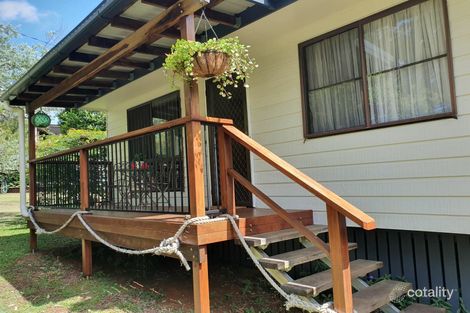 Property photo of 27 Perulpa Street Coochiemudlo Island QLD 4184