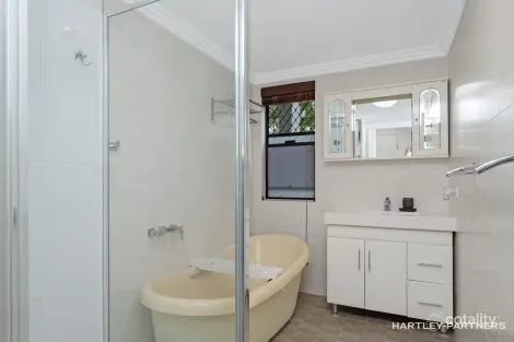 Property photo of 8/321 Angus Smith Drive Douglas QLD 4814