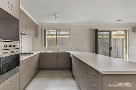 Property photo of 35 Pharaoh Drive Cranbourne VIC 3977