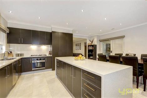 Property photo of 7 Egan Close Werribee VIC 3030