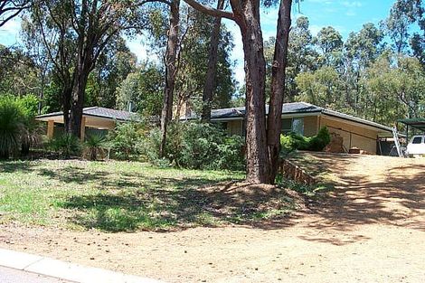 20 Garland Rd, Roleystone, WA 6111