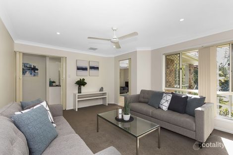 Property photo of 52 Appleton Street Carindale QLD 4152