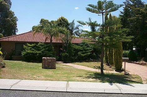 4 Cockatoo Ct, High Wycombe, WA 6057