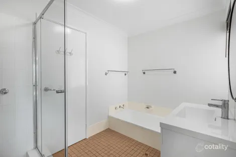 Property photo of 15 Lysander Drive Heathridge WA 6027