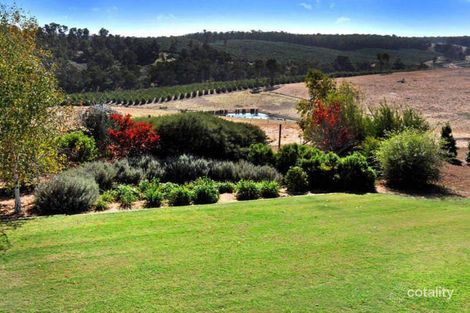 67 Statesmen Ct, Kangaroo Gully, WA 6255