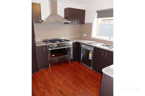 Property photo of 7 Gunyong Crescent Manor Lakes VIC 3024