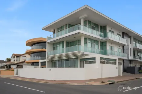 Property photo of 1/8 Esplanade Somerton Park SA 5044