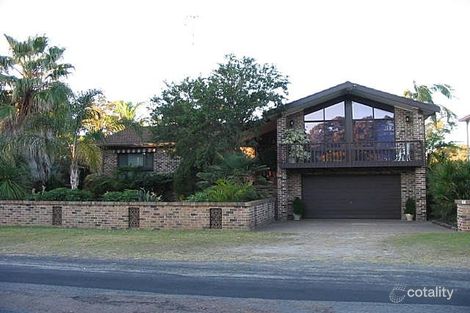 7 Natuna Ave, Budgewoi, NSW 2262