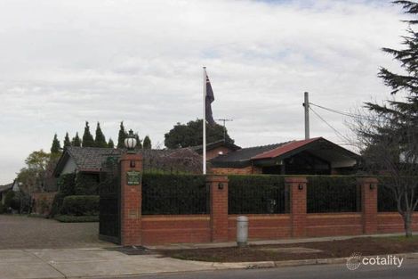 33-35 Raleigh St, Essendon, VIC 3040