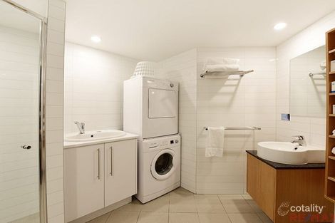 Property photo of 102/10 Leeding Terrace Caloundra QLD 4551