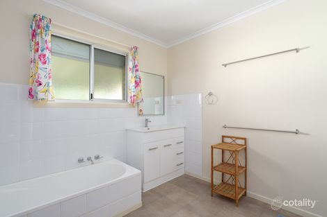 Property photo of 110 Toolara Road Tin Can Bay QLD 4580