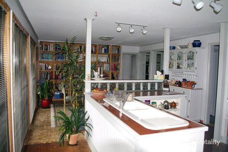 Property photo of 14 Lawson Street Craigie NSW 2632